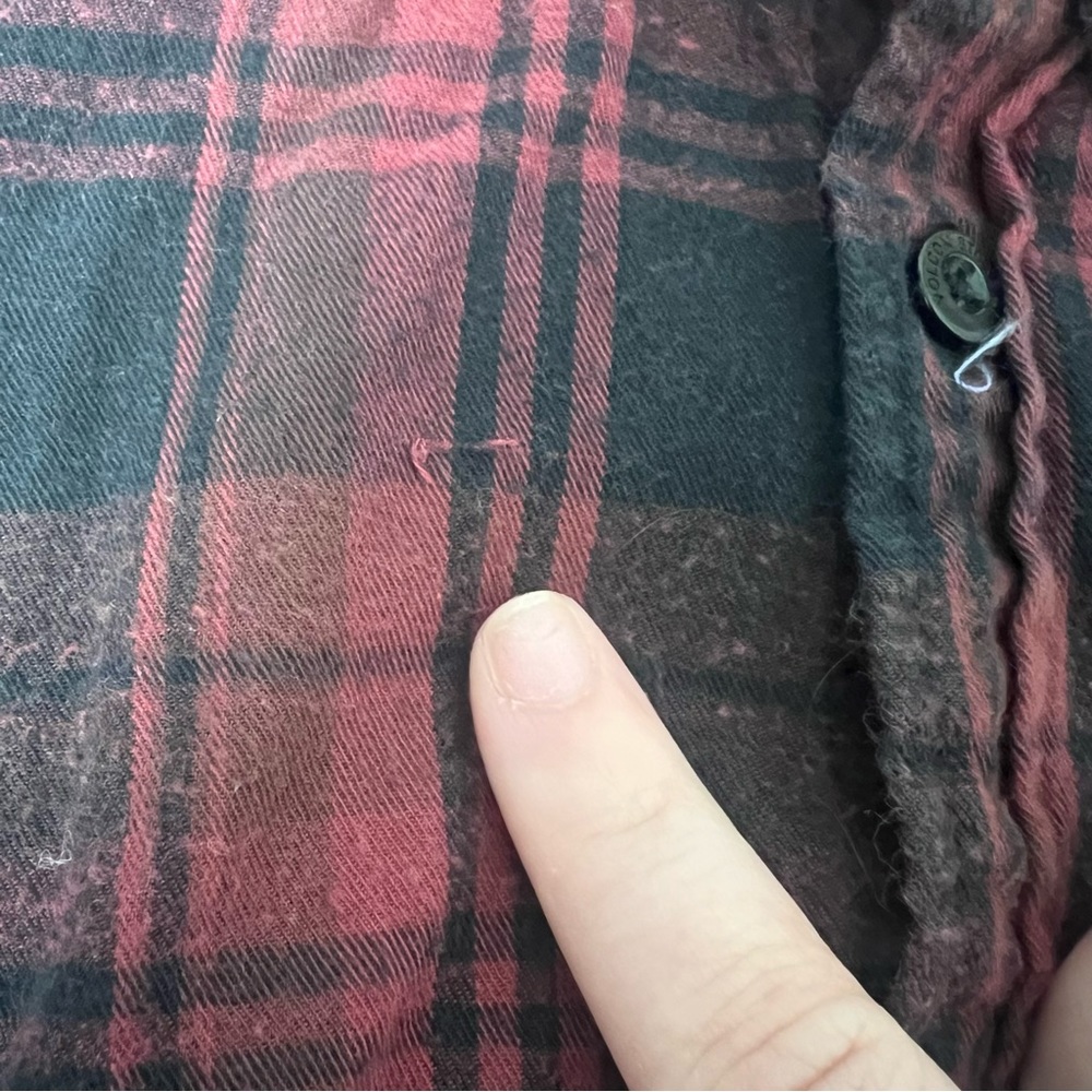 Volcom Flannel - Picture 2 of 4